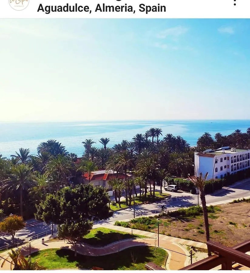 Paraiso Vacacional Apartment Almeria